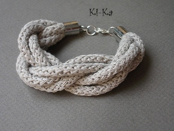 ECRU AND BEIGE 3 /SWETER/ - BRANSOLETKA
