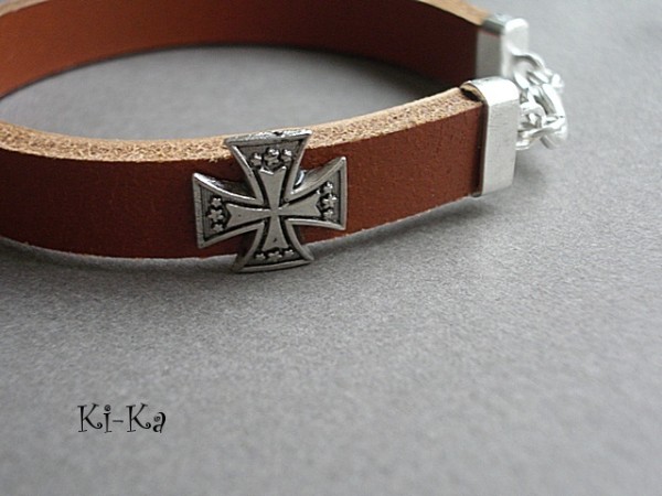 MILITARY CROSS