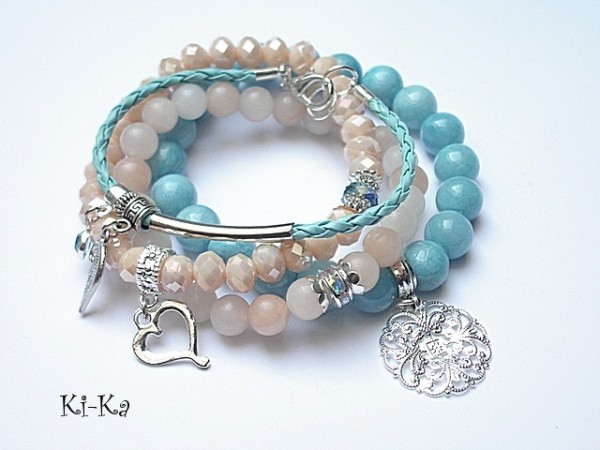 Ecru and blue - set