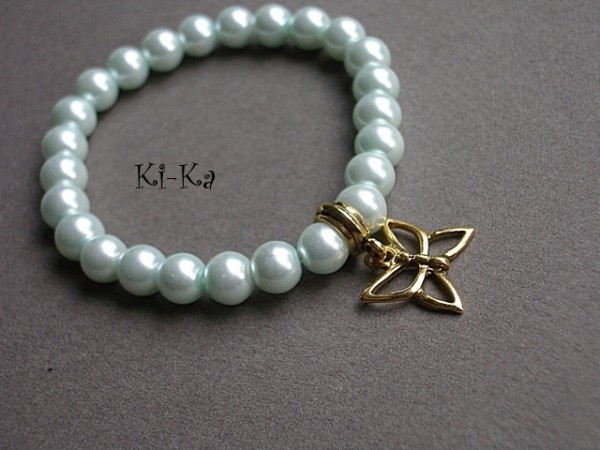 BUTTERFLY BLUE LIGHT