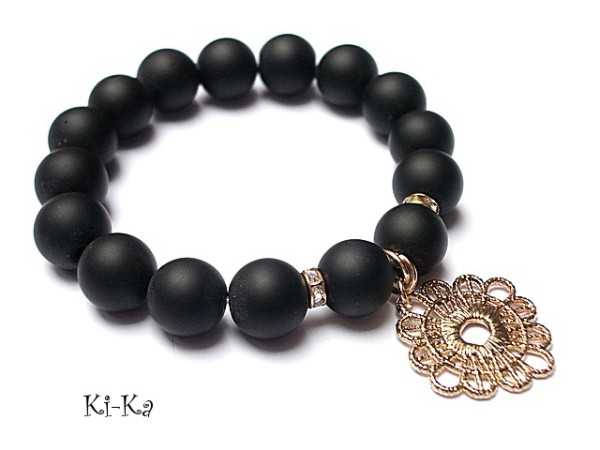 Koronkowa robota - bransoletka