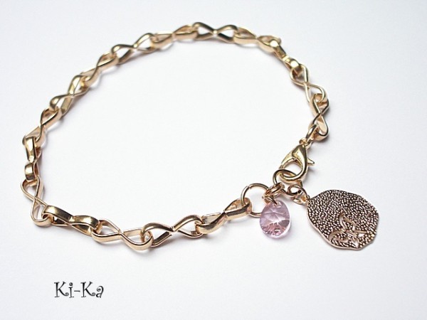 LINE - Rose butterfly