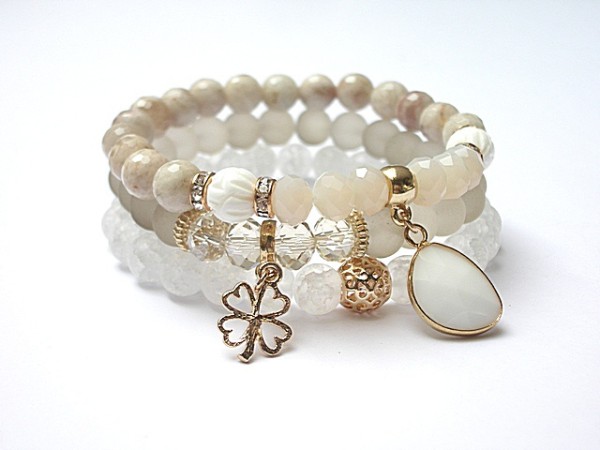 BEIGE AND WHITE /09-2014/ - SET