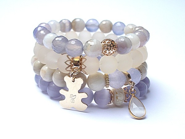 Ivory and light violet  /10-2014/-  set