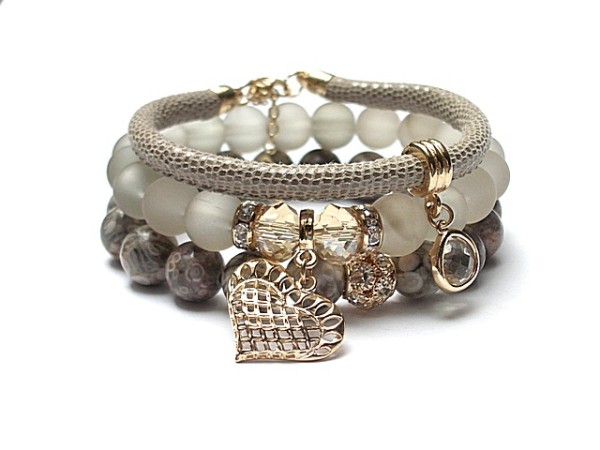 TAUPE VOL. 15 /06.04.15/ SET