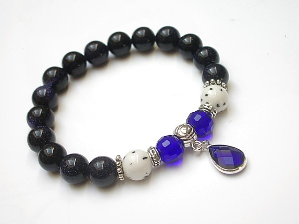 Cobalt and white /11.08.15/