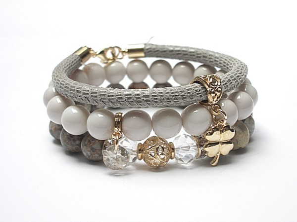 TAUPE VOL. 18 /11.05.15/ - set