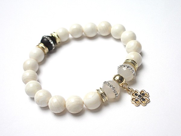 ECRU FLOWER /21.12.16/