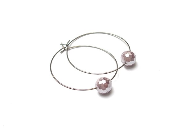 Alloys Collection /one pearl/powder violet fasette