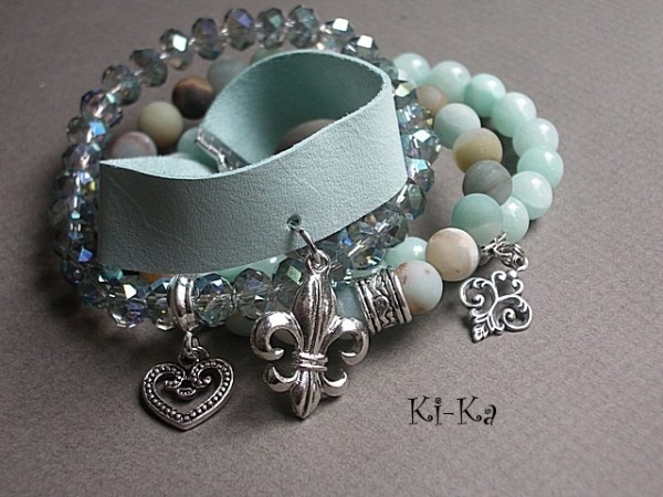 KRÓLEWSKA LILIJKA 2 - BRANSOLETKA