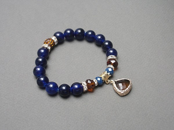 Navy blue and cognac /20.11.2020/