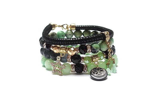 Green and black /12 -11 -21/ set
