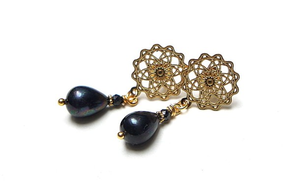 Pearls /black/  - kolczyki