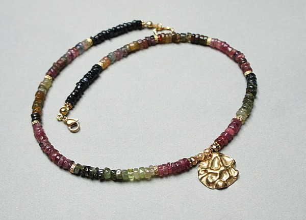 Turmaliny /choker/ vol. 23 - Szlachetna kolekcja