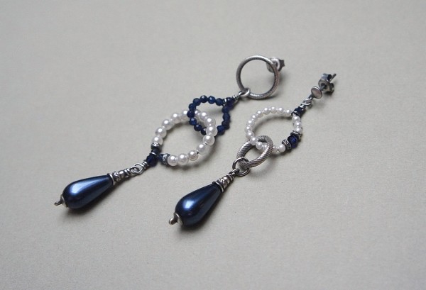 Wianki perle /asymmetric/ - kolczyki