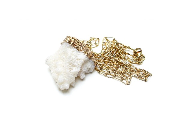 Sea collection - Koral white /28.05.25/ - chain