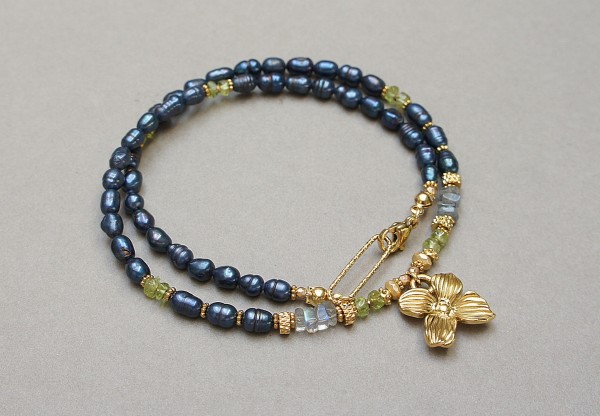 Pearls /navy blue/ perły naturalne - choker /31.03.26/