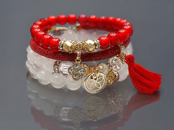 Red and white vol. 5/24.09.24/ - set